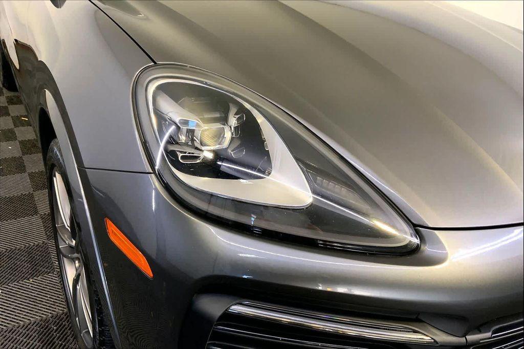 used 2020 Porsche Cayenne car, priced at $39,991