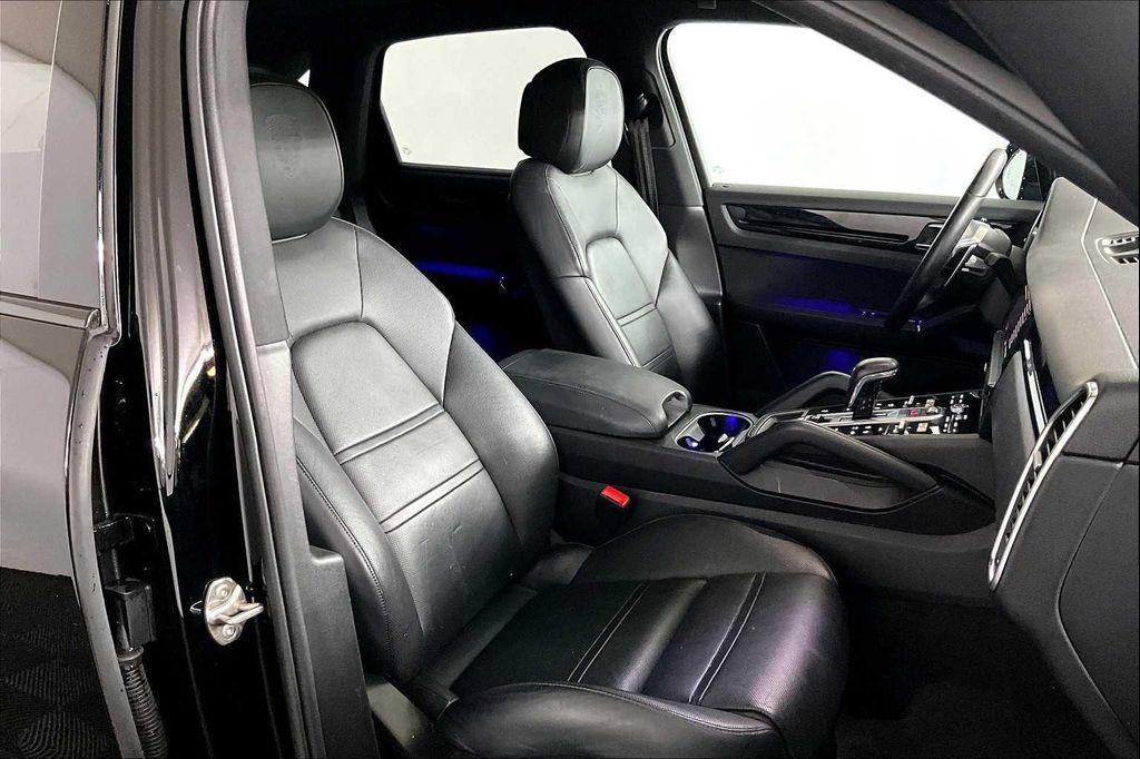 used 2022 Porsche Cayenne car, priced at $46,991