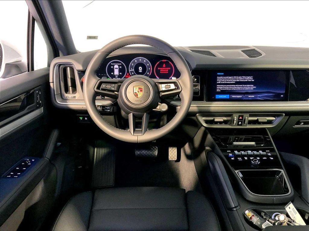 new 2026 Porsche Cayenne car, priced at $102,740