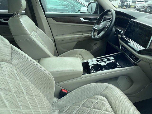 used 2024 Volkswagen Atlas car, priced at $34,600