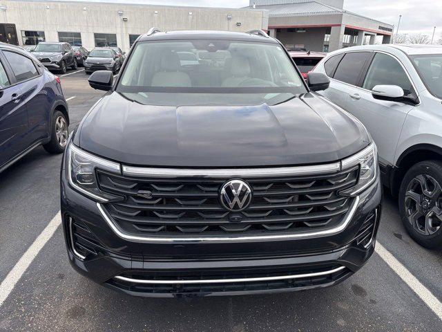 used 2024 Volkswagen Atlas car, priced at $34,600