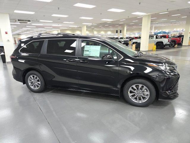 new 2026 Toyota Sienna car, priced at $43,145