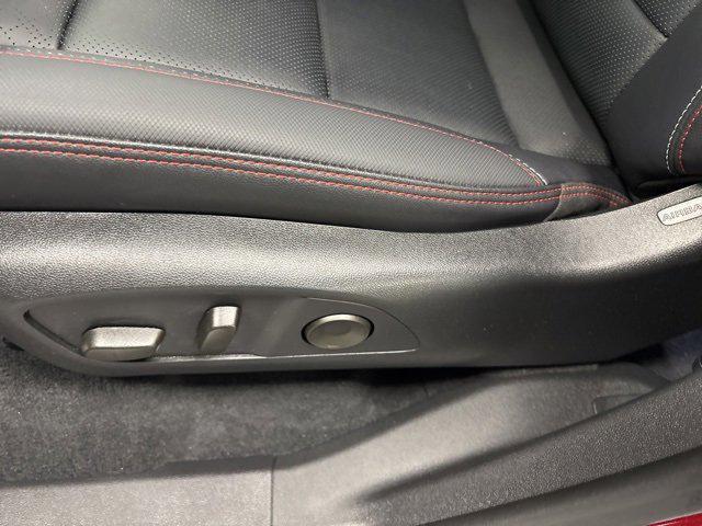 used 2024 Chevrolet Traverse car, priced at $49,600