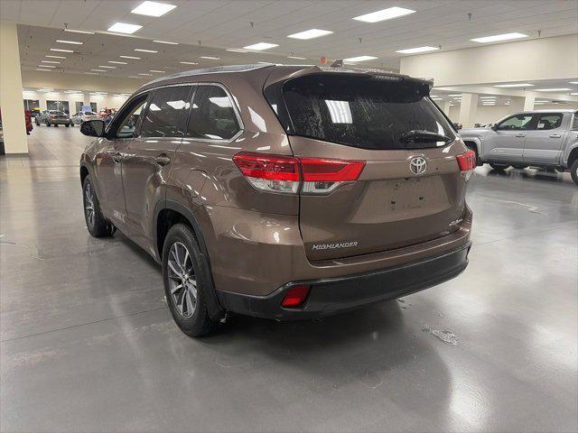 used 2017 Toyota Highlander car, priced at $18,800