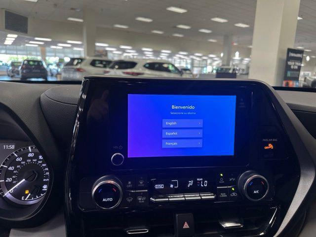 used 2023 Toyota Highlander car, priced at $29,560