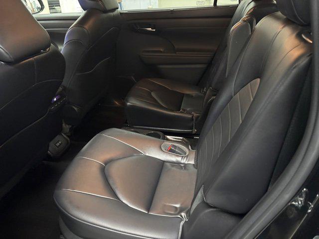 used 2023 Toyota Highlander car, priced at $36,400