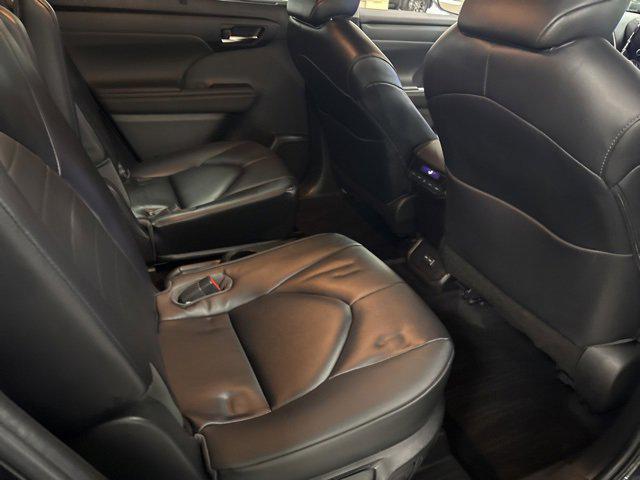 used 2023 Toyota Highlander car, priced at $36,400