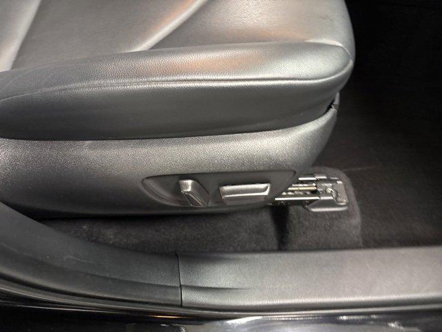 used 2023 Toyota Highlander car, priced at $36,400