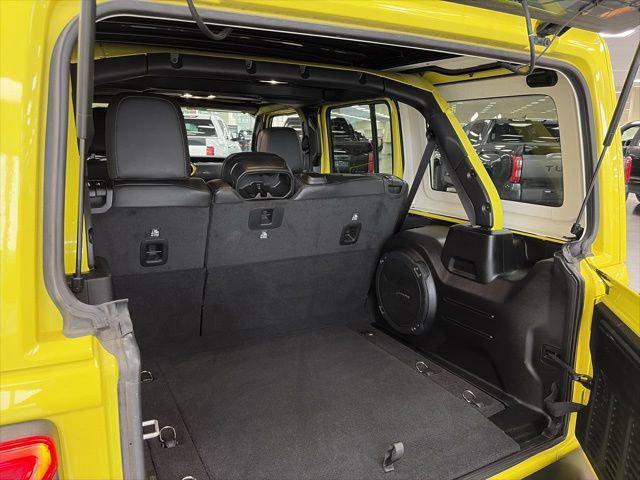 used 2022 Jeep Wrangler Unlimited car, priced at $31,748