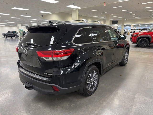 used 2018 Toyota Highlander car, priced at $19,500