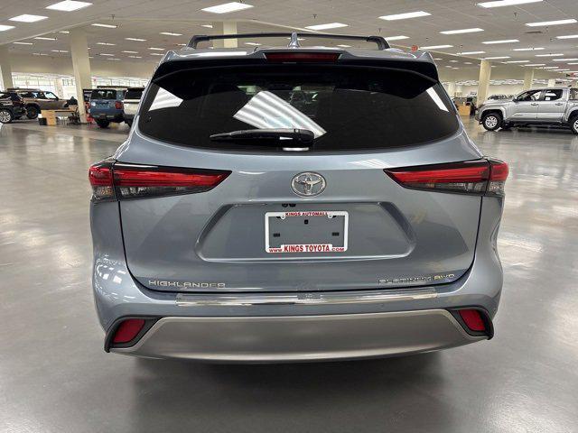 used 2023 Toyota Highlander car, priced at $43,000