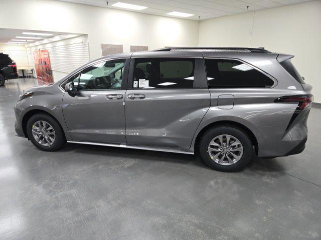 new 2026 Toyota Sienna car, priced at $49,360