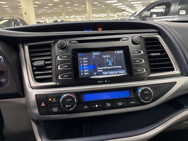 used 2015 Toyota Highlander car, priced at $15,300