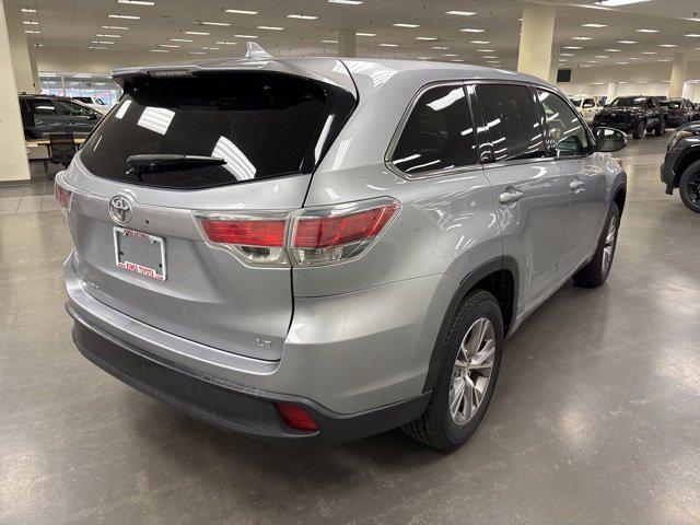 used 2015 Toyota Highlander car, priced at $15,300