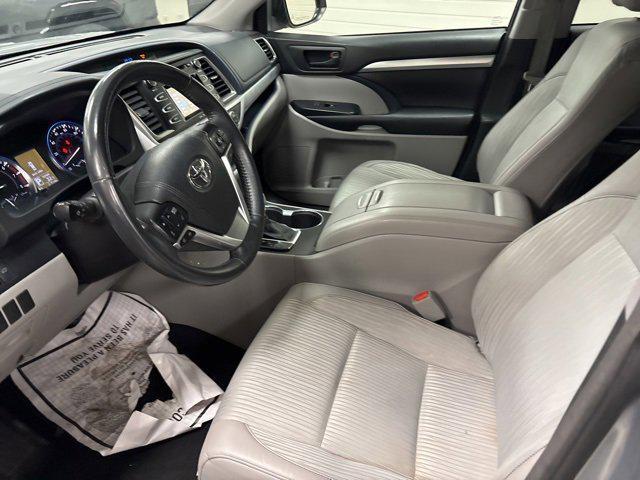 used 2015 Toyota Highlander car, priced at $15,300