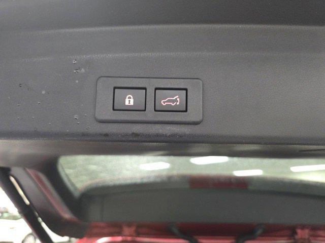 used 2023 Subaru Ascent car, priced at $33,700