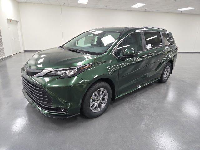 new 2026 Toyota Sienna car, priced at $48,290