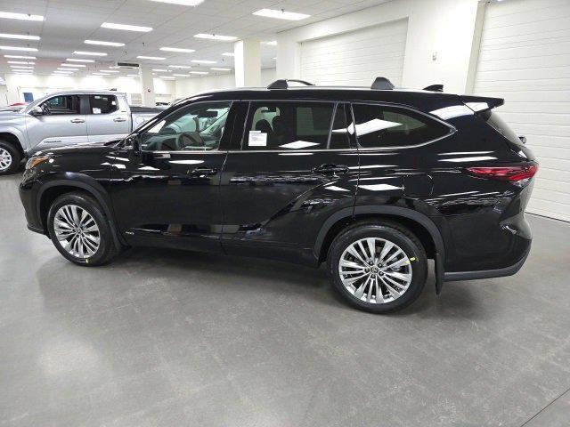 new 2026 Toyota Highlander Hybrid car, priced at $57,808