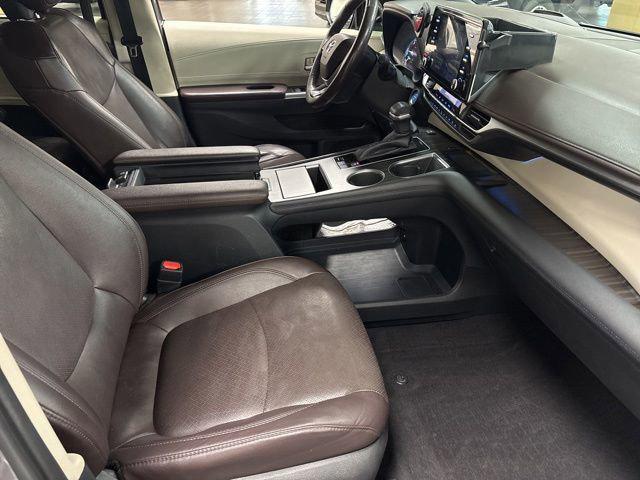 used 2022 Toyota Sienna car, priced at $33,248