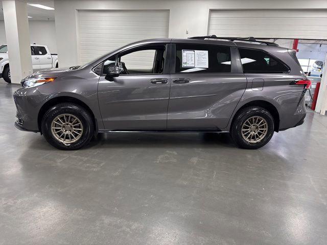 used 2022 Toyota Sienna car, priced at $33,248