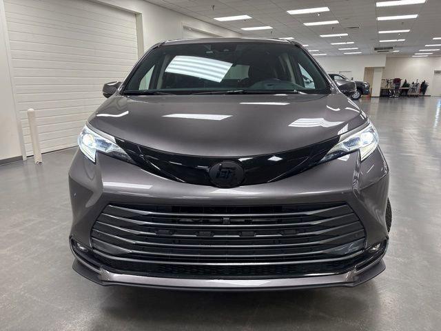 used 2022 Toyota Sienna car, priced at $33,248