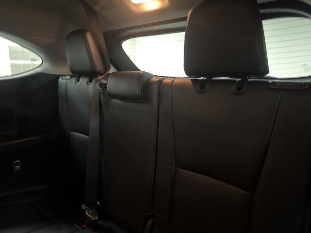 used 2022 Toyota Highlander Hybrid car, priced at $34,000