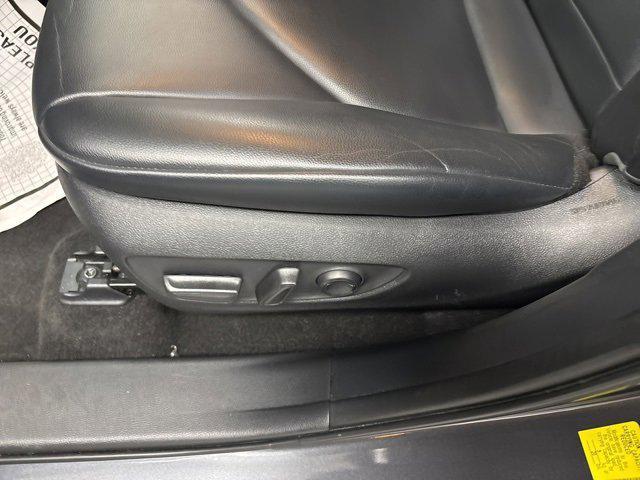 used 2023 Toyota Highlander car, priced at $37,400