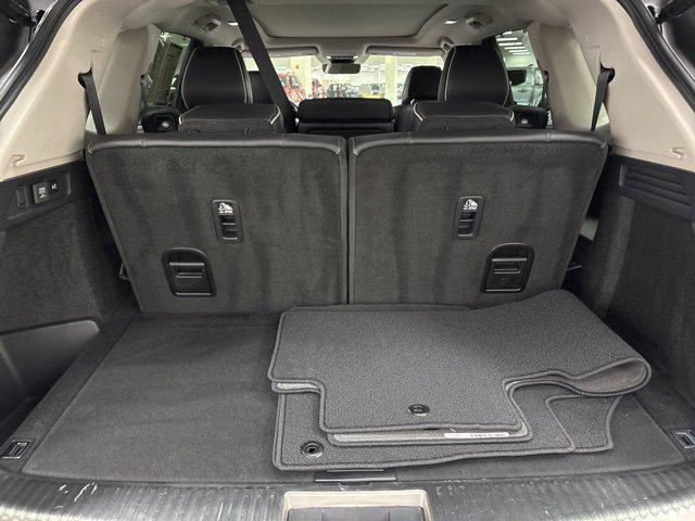 used 2024 Acura MDX car, priced at $43,500