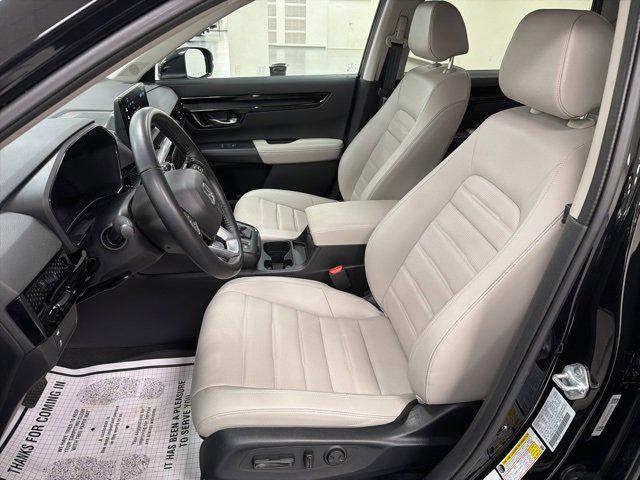 used 2025 Honda CR-V car, priced at $32,400