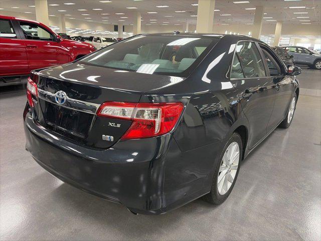 used 2014 Toyota Camry Hybrid car, priced at $9,300