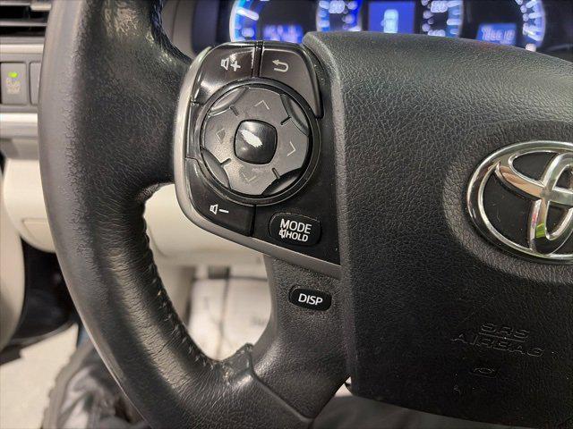 used 2014 Toyota Camry Hybrid car, priced at $9,300