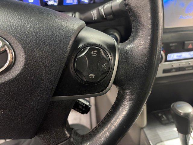 used 2014 Toyota Camry Hybrid car, priced at $9,300
