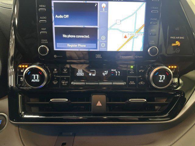 used 2020 Toyota Highlander car, priced at $30,000