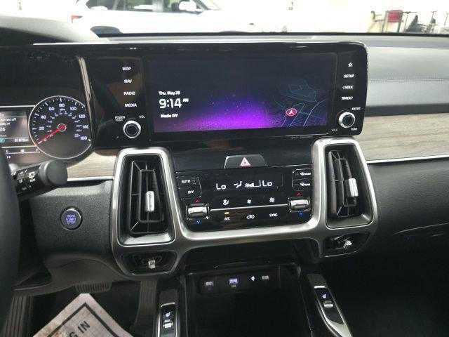 used 2023 Kia Sorento car, priced at $28,648