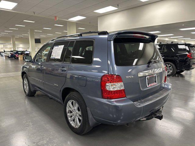 used 2007 Toyota Highlander Hybrid car, priced at $11,000