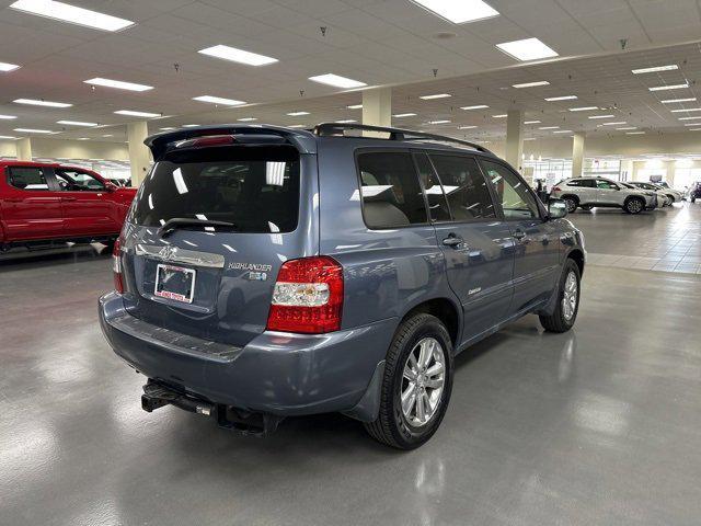 used 2007 Toyota Highlander Hybrid car, priced at $11,000