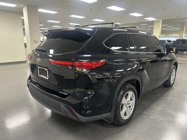 used 2022 Toyota Highlander car, priced at $28,748