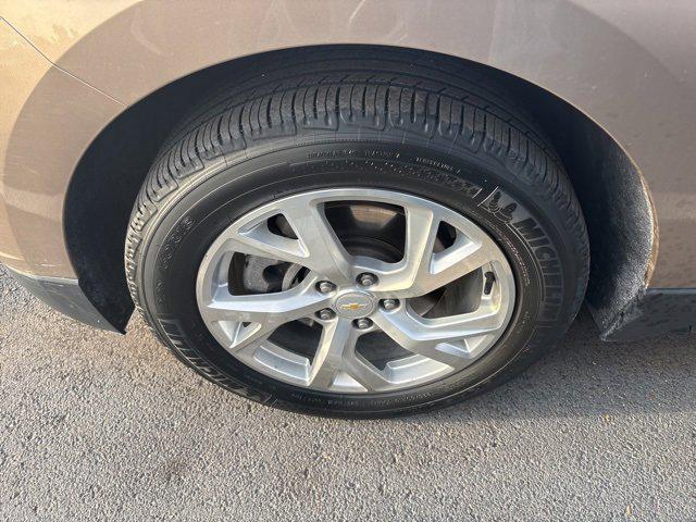 used 2019 Chevrolet Equinox car, priced at $17,300