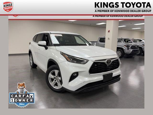 used 2023 Toyota Highlander car, priced at $32,000