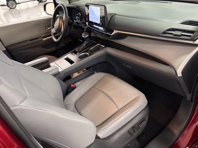used 2023 Toyota Sienna car, priced at $42,400