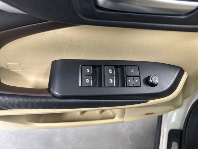 used 2015 Toyota Highlander car, priced at $18,800