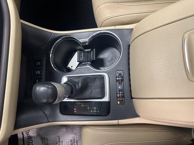 used 2015 Toyota Highlander car, priced at $18,800