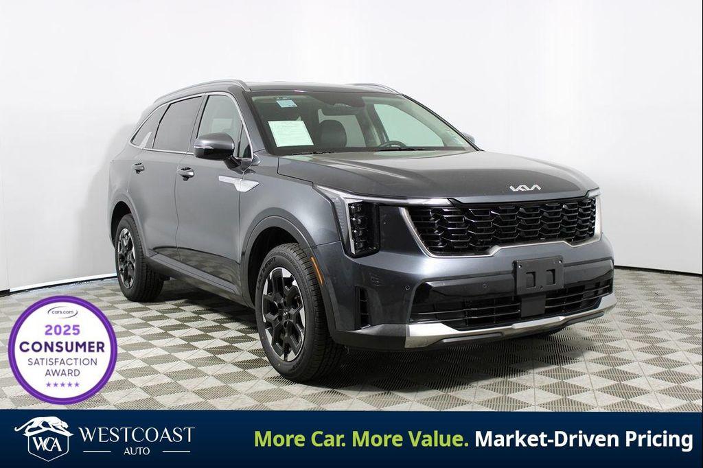 used 2024 Kia Sorento car, priced at $25,888