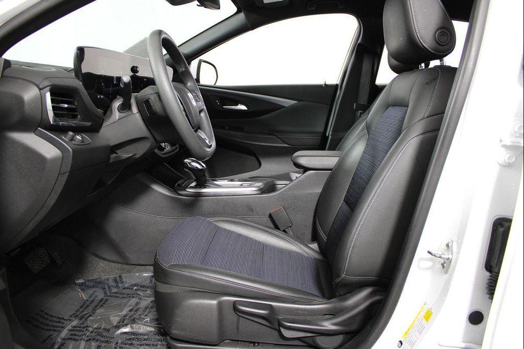 used 2025 Buick Envista car, priced at $19,806