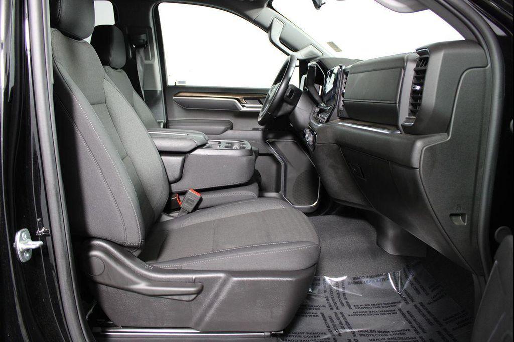 used 2025 Chevrolet Silverado 1500 car, priced at $39,794