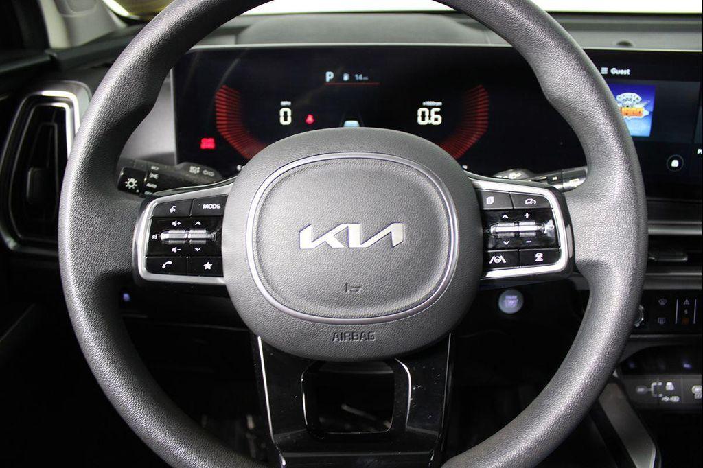 used 2025 Kia Sorento car, priced at $28,394