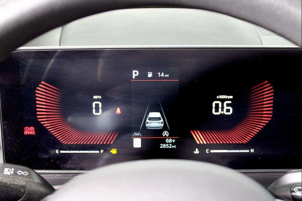 used 2025 Kia Sorento car, priced at $28,394