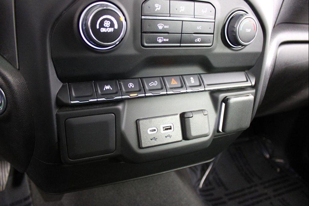 used 2024 Chevrolet Silverado 1500 car, priced at $32,514