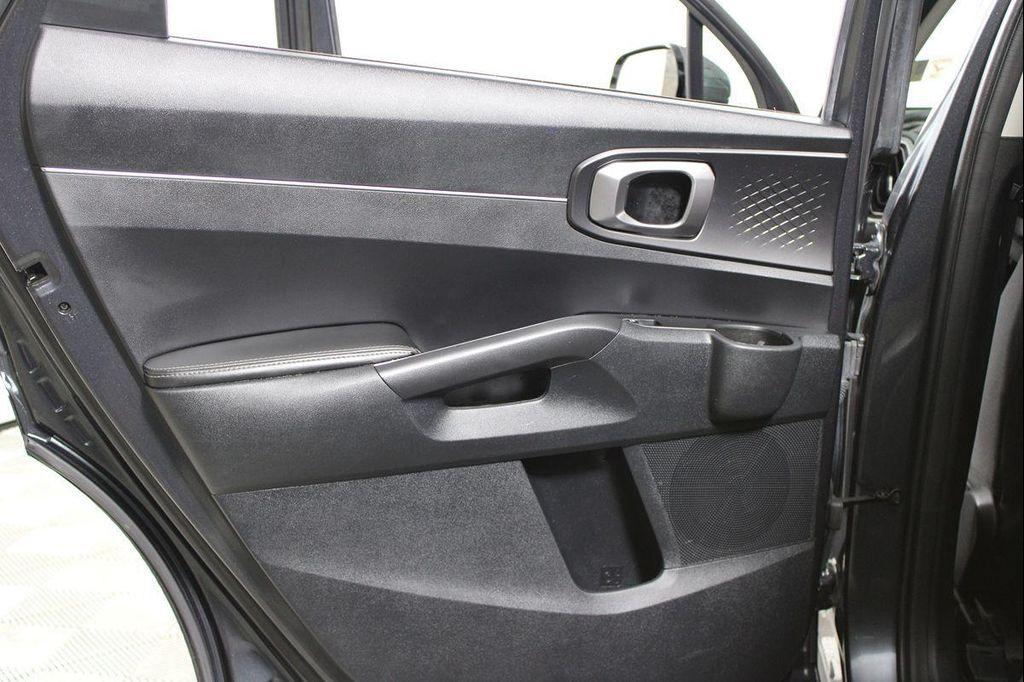 used 2024 Kia Sorento car, priced at $23,172