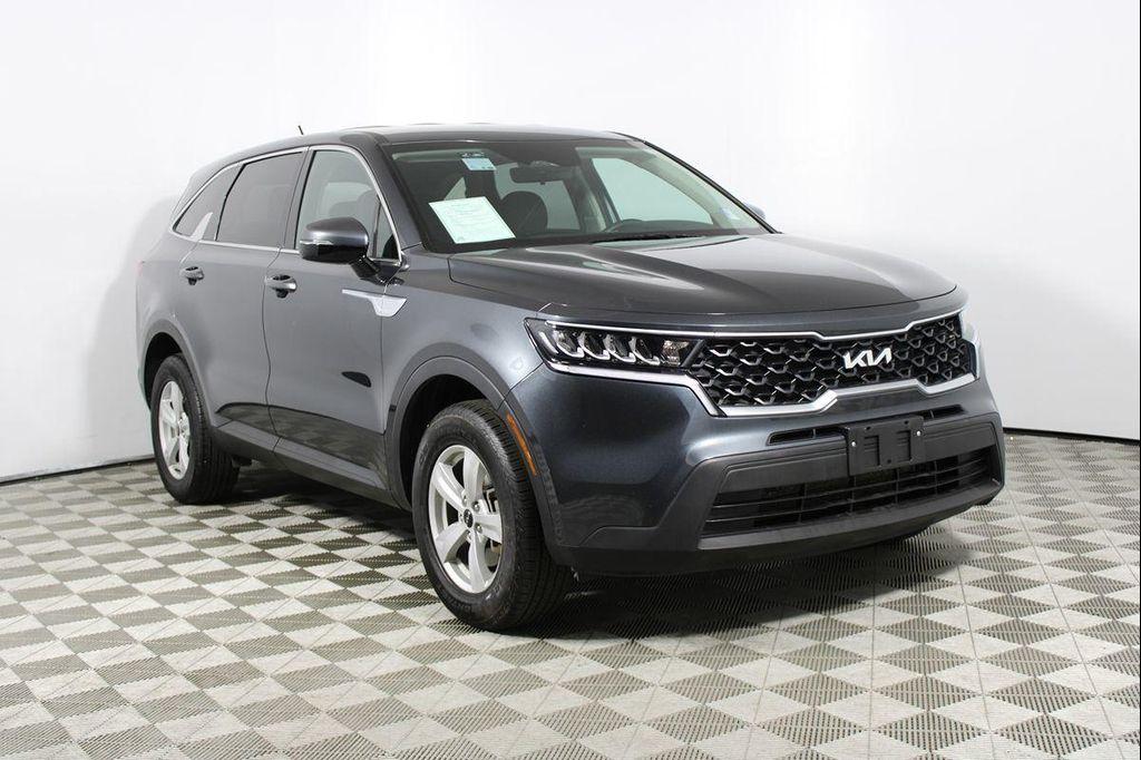 used 2023 Kia Sorento car, priced at $20,951